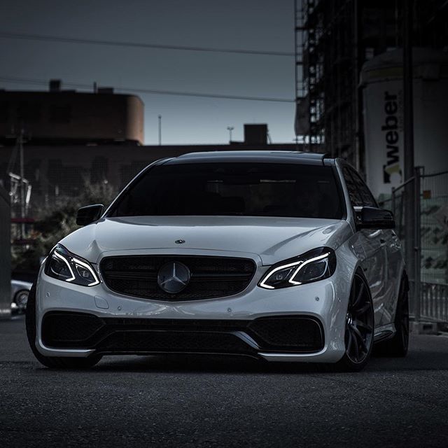 W212