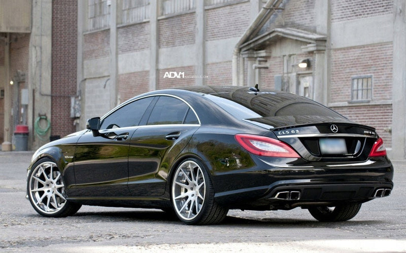 W218