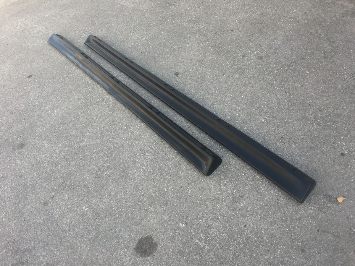 318is / 325is look Side Skirts For BMW E30 83-91